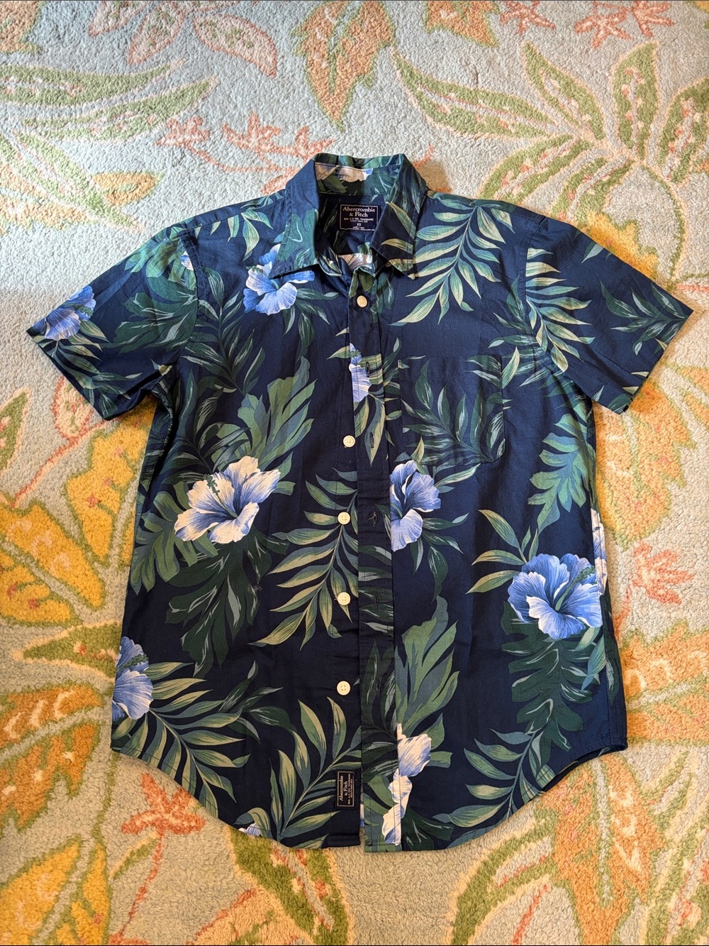 Abercrombie & Fitch XS